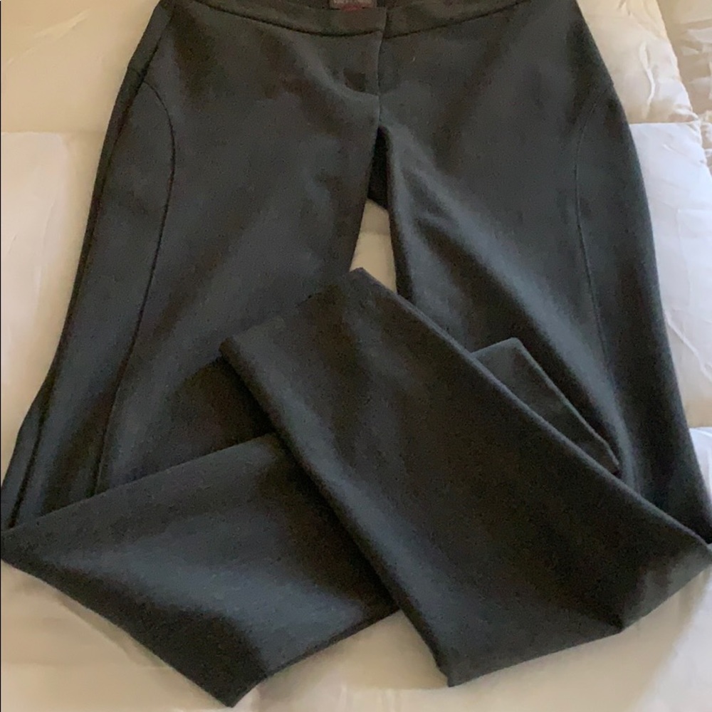 Vince Camuto grey skinny leg pants - Picture 4 of 5
